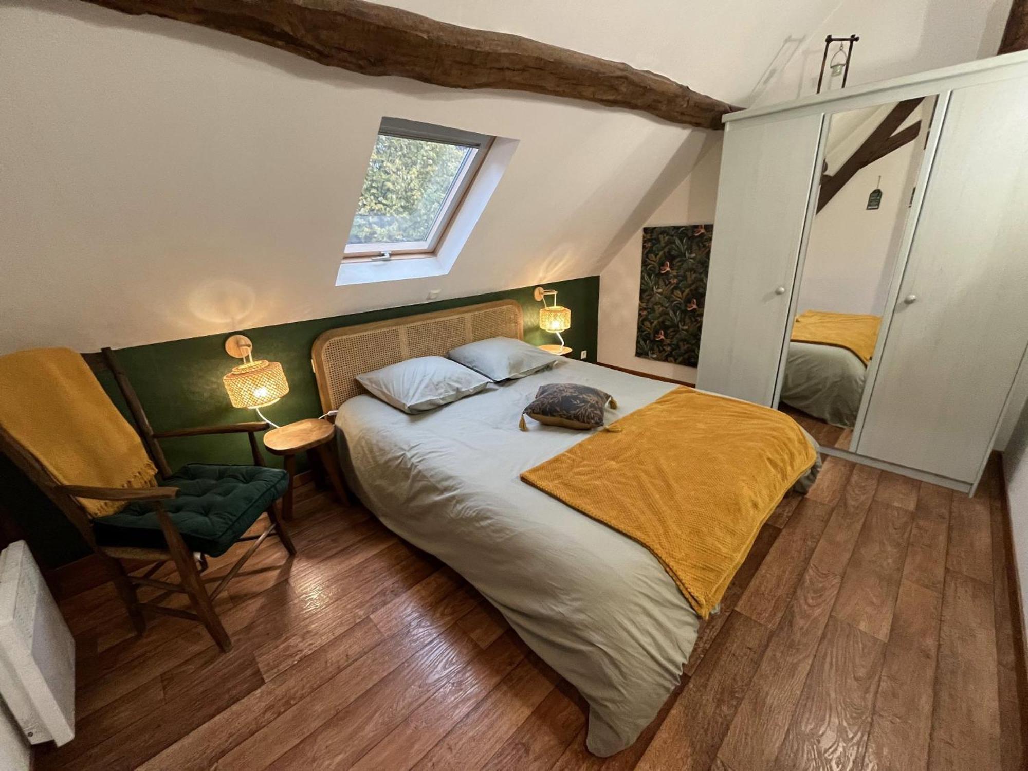 Les gîtes de La Pellerie - piscine et spa Saint-Branchs Extérieur photo